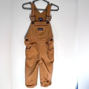 Patagonia toddler overalls. Size 2T. Excellent condition.